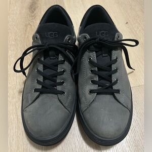 UGG Men's Black and Gray Sneakers
